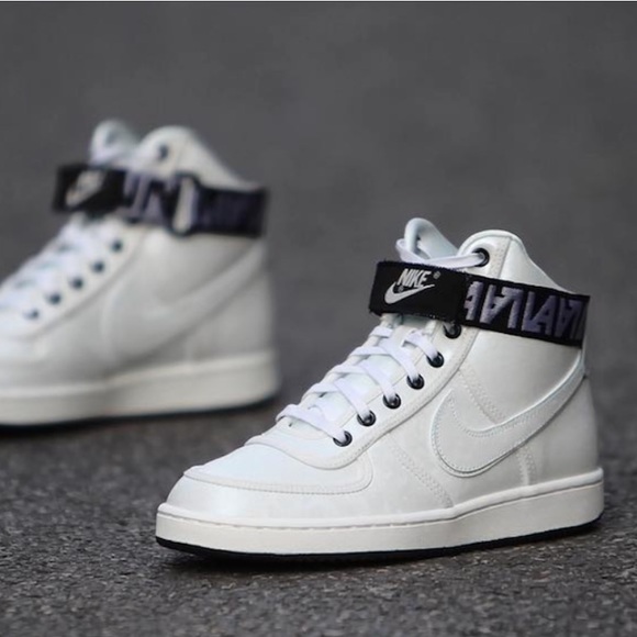 NWT Nike Vandal HI LX Summit White W AUTHENTIC - Picture 7 of 8
